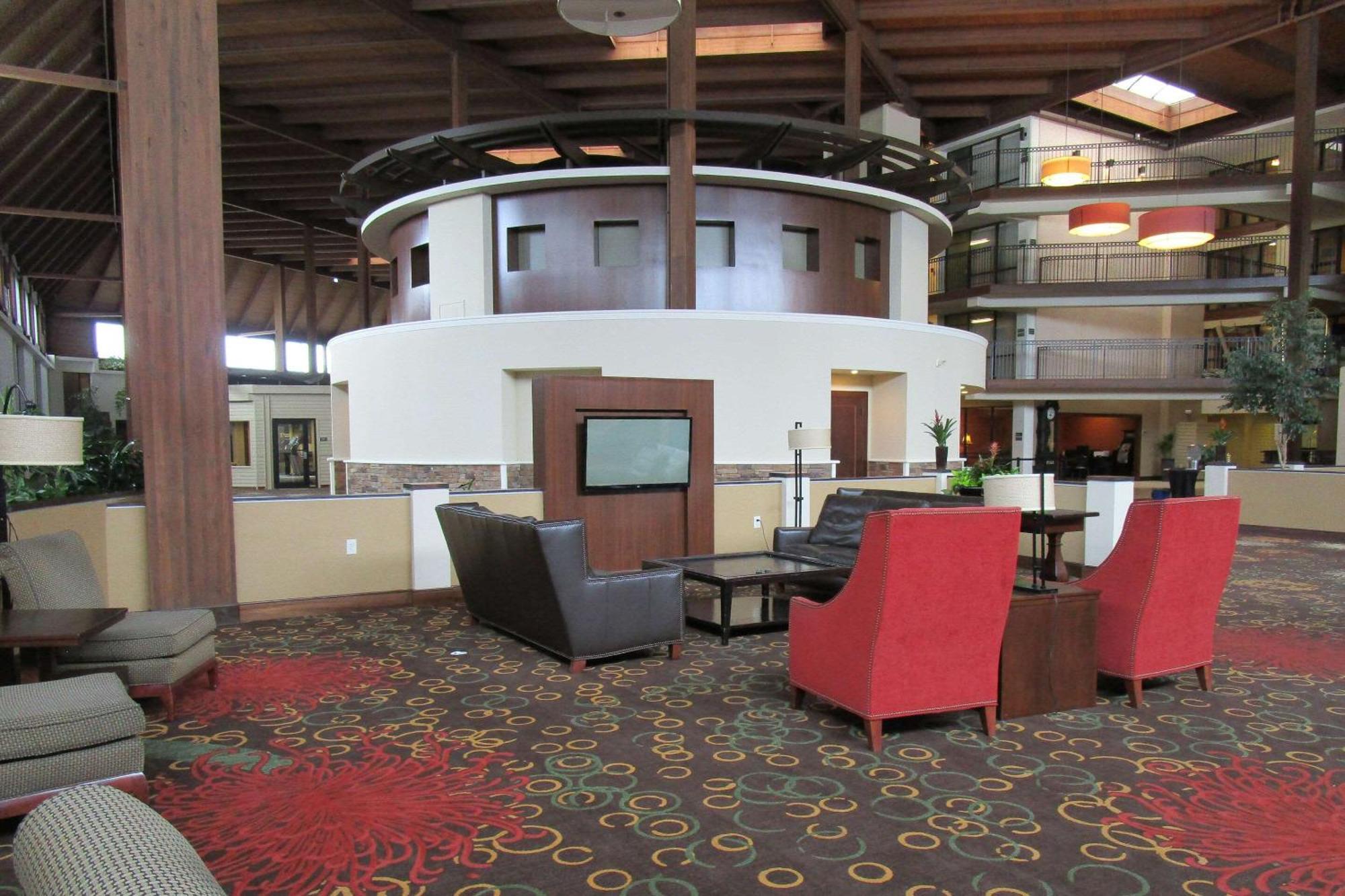 Radisson Hotel Lenexa Overland Park Exterior photo