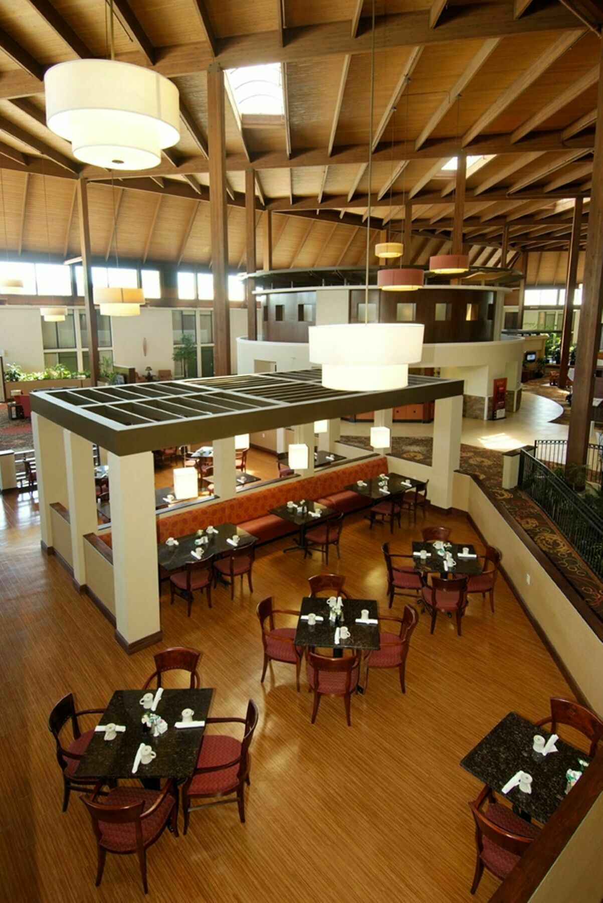 Radisson Hotel Lenexa Overland Park Exterior photo